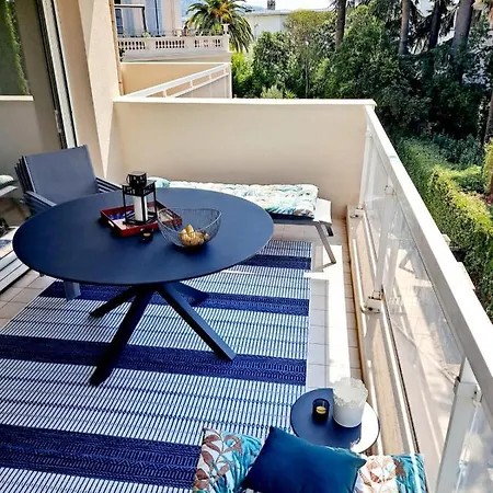 Henri Camille Real Estate -beautiful One Bedroom Swimming Pool And Parking Ferienhaus