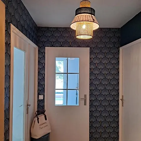 Ferienhaus Henri Camille Real Estate -beautiful One Bedroom Swimming Pool And Parking *